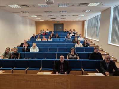 Kadry z XV finału Konkursu FAST  - prezentacje w salach wykładowych, ogłoszenie wyników. Kliknij, aby powiększyć zdjęcie.