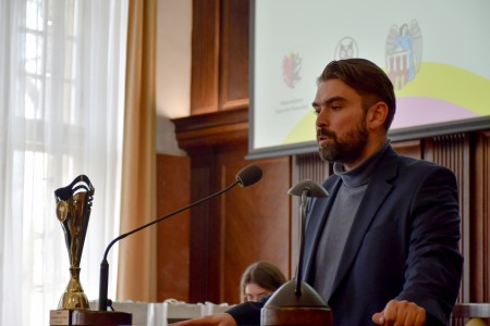 Kliknij, aby powiększyć zdjęcie.