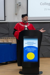 Promocja doktorska 2025. Kliknij, aby powiększyć zdjęcie.