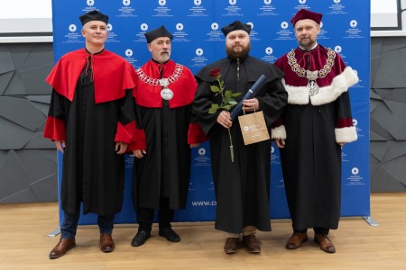 Promocja doktorska 2025. Kliknij, aby powiększyć zdjęcie.