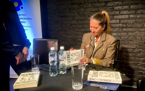 Kliknij, aby powiększyć zdjęcie.