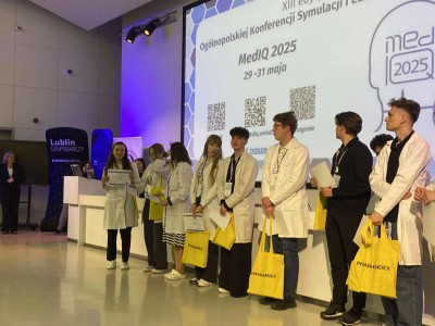 ogólnopolskie zawody studentów farmacji SimChallenge 2025. Kliknij, aby powiększyć zdjęcie.