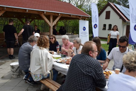 Kliknij, aby powiększyć zdjęcie.