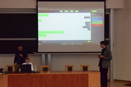 Kadry z auli Wydziału Matematyki i Informatyki z III edycji Międzywydziałowego Konkursu Projektów Zespołowych. Kliknij, aby powiększyć zdjęcie.