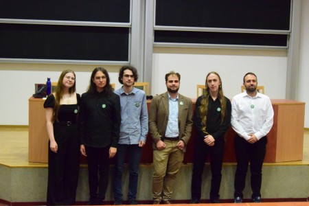Kadry z auli Wydziału Matematyki i Informatyki z III edycji Międzywydziałowego Konkursu Projektów Zespołowych. Kliknij, aby powiększyć zdjęcie.