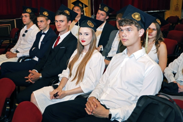 Kliknij, aby powiększyć zdjęcie.