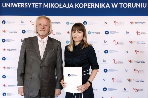 Kliknij, aby powiększyć zdjęcie.