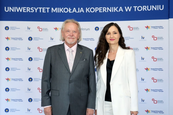 Kliknij, aby powiększyć zdjęcie.