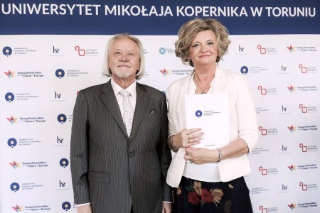Kliknij, aby powiększyć zdjęcie.