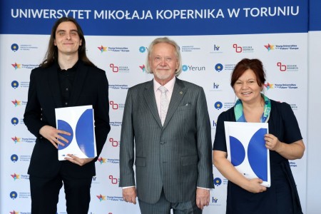 Kliknij, aby powiększyć zdjęcie.