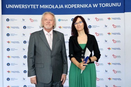 Kliknij, aby powiększyć zdjęcie.