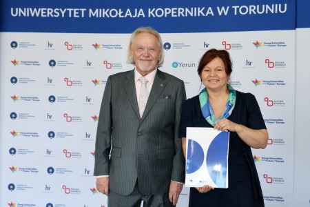 Kliknij, aby powiększyć zdjęcie.