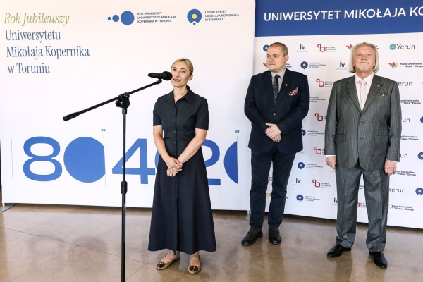 Kliknij, aby powiększyć zdjęcie.