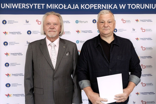 Kliknij, aby powiększyć zdjęcie.