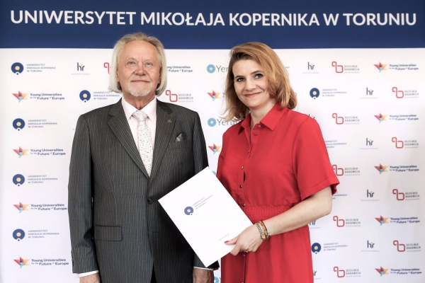Kliknij, aby powiększyć zdjęcie.