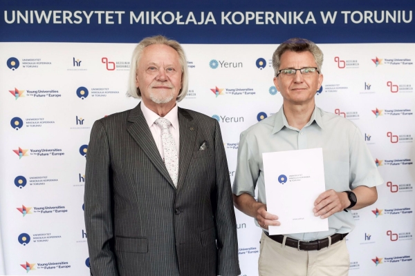 Kliknij, aby powiększyć zdjęcie.