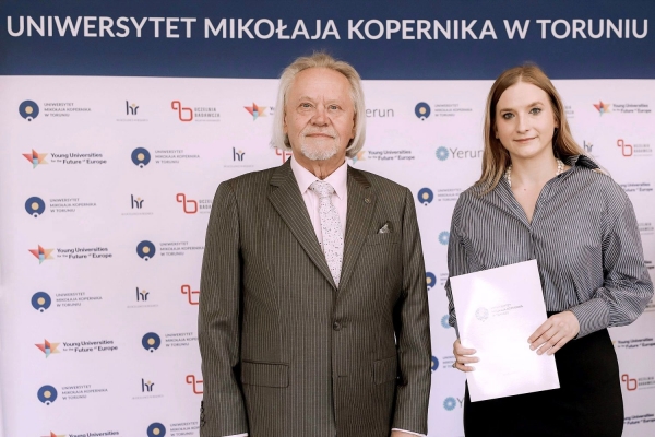 Kliknij, aby powiększyć zdjęcie.