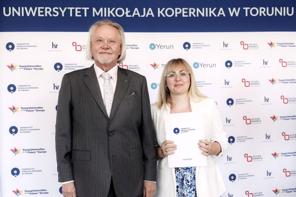 Kliknij, aby powiększyć zdjęcie.