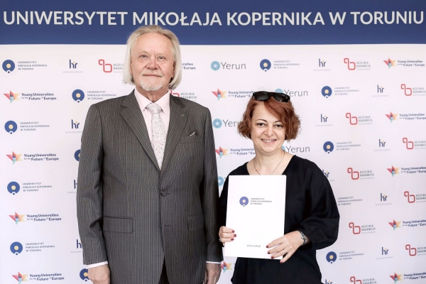 Kliknij, aby powiększyć zdjęcie.