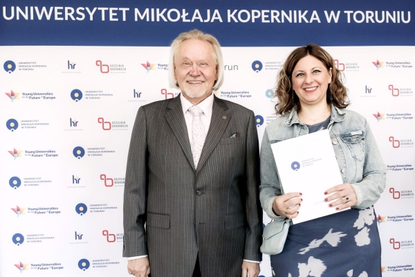 Kliknij, aby powiększyć zdjęcie.