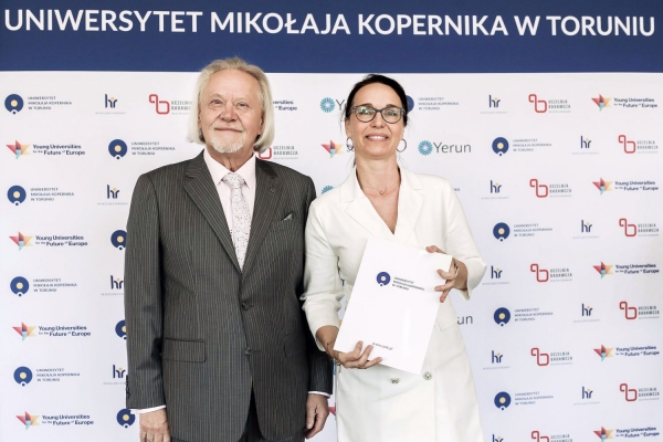 Kliknij, aby powiększyć zdjęcie.