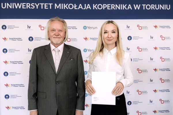 Kliknij, aby powiększyć zdjęcie.