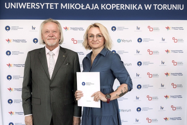Kliknij, aby powiększyć zdjęcie.