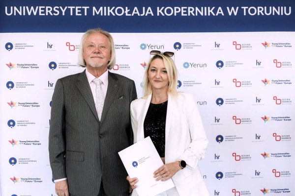 Kliknij, aby powiększyć zdjęcie.
