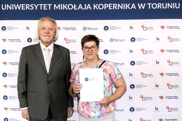 Kliknij, aby powiększyć zdjęcie.