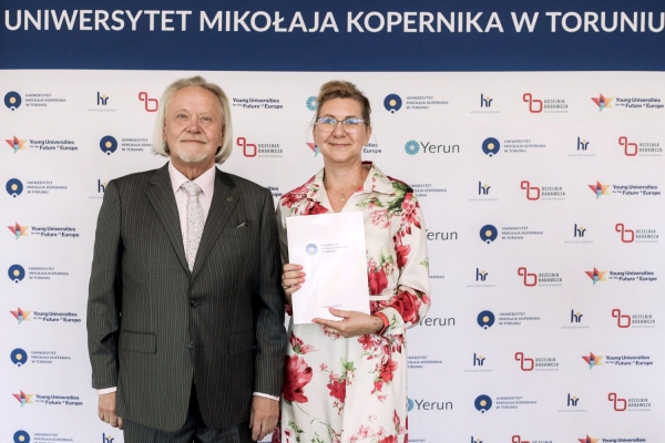 Kliknij, aby powiększyć zdjęcie.