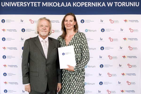 Kliknij, aby powiększyć zdjęcie.