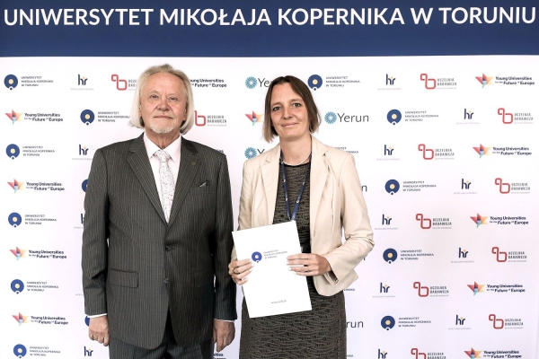Kliknij, aby powiększyć zdjęcie.
