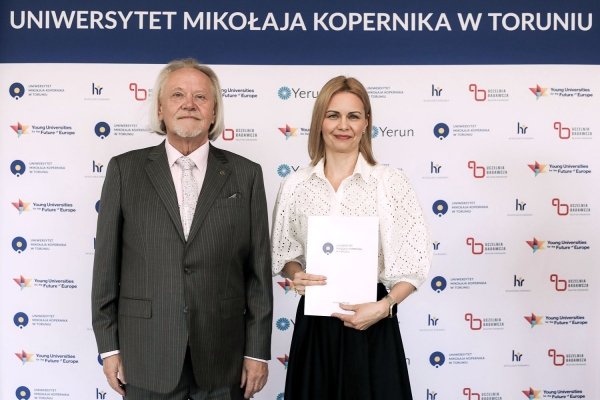 Kliknij, aby powiększyć zdjęcie.