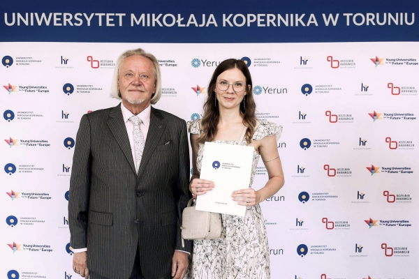 Kliknij, aby powiększyć zdjęcie.