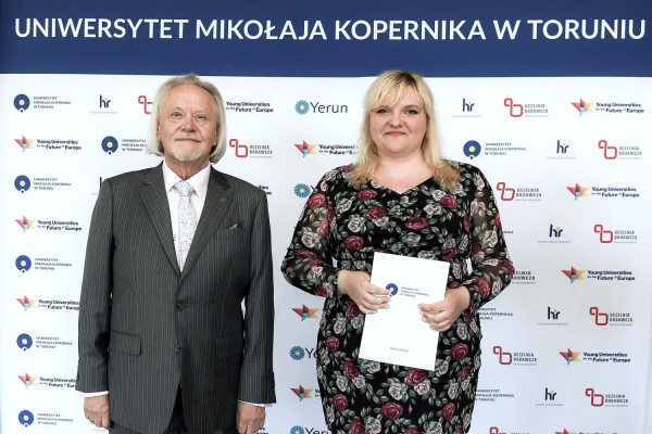 Kliknij, aby powiększyć zdjęcie.