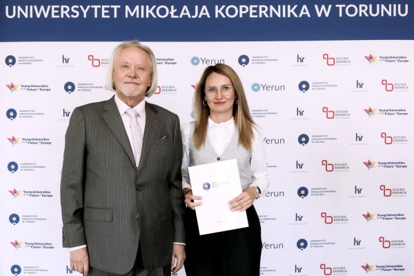 Kliknij, aby powiększyć zdjęcie.