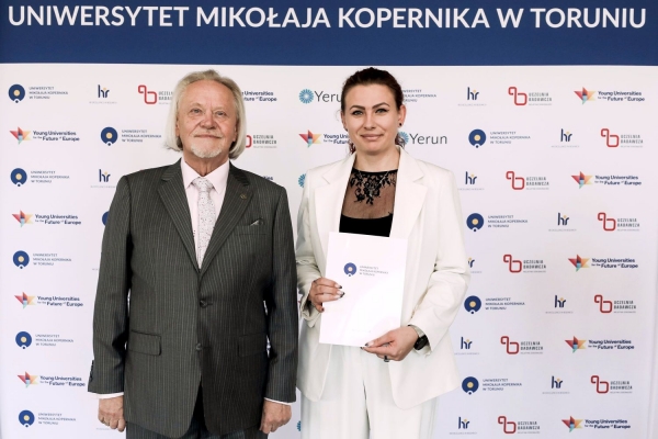 Kliknij, aby powiększyć zdjęcie.