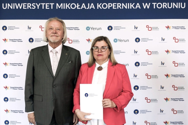 Kliknij, aby powiększyć zdjęcie.