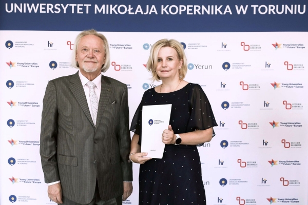 Kliknij, aby powiększyć zdjęcie.