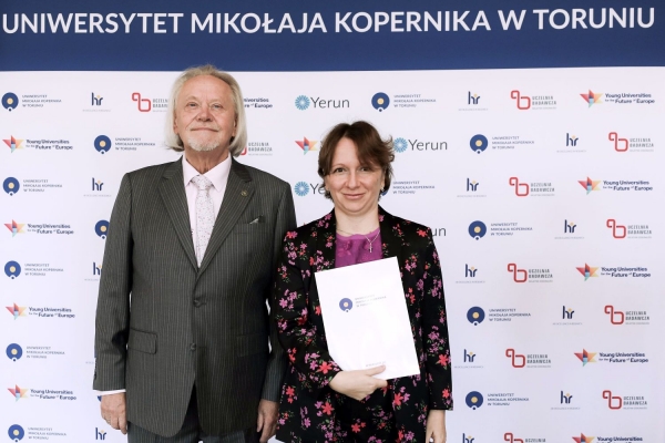 Kliknij, aby powiększyć zdjęcie.