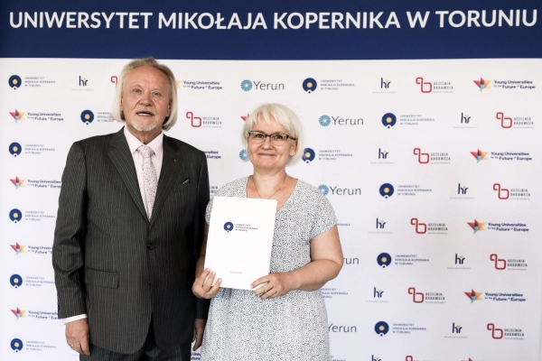 Kliknij, aby powiększyć zdjęcie.
