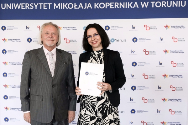 Kliknij, aby powiększyć zdjęcie.