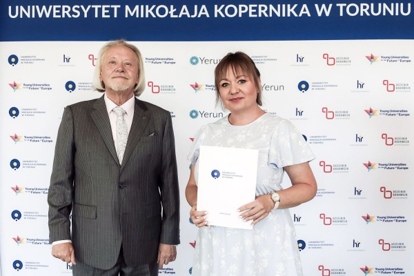 Kliknij, aby powiększyć zdjęcie.