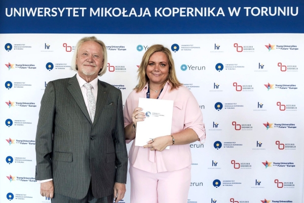 Kliknij, aby powiększyć zdjęcie.
