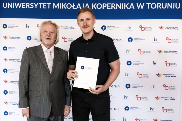 Kliknij, aby powiększyć zdjęcie.