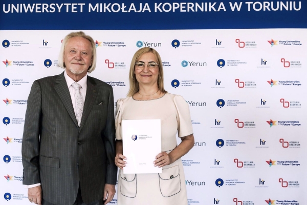 Kliknij, aby powiększyć zdjęcie.