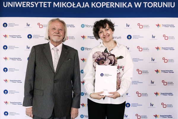 Kliknij, aby powiększyć zdjęcie.