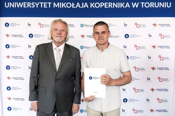 Kliknij, aby powiększyć zdjęcie.