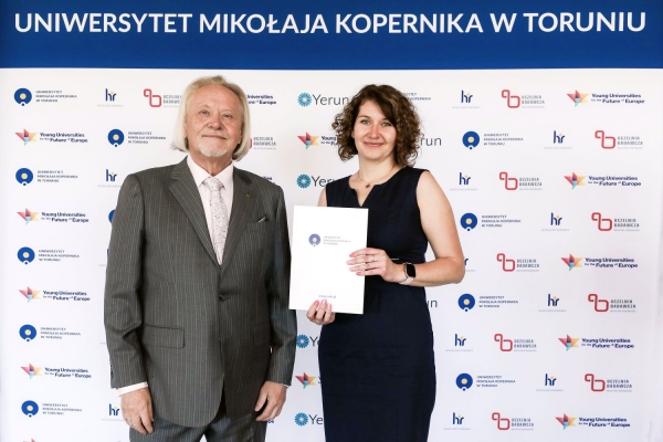 Kliknij, aby powiększyć zdjęcie.