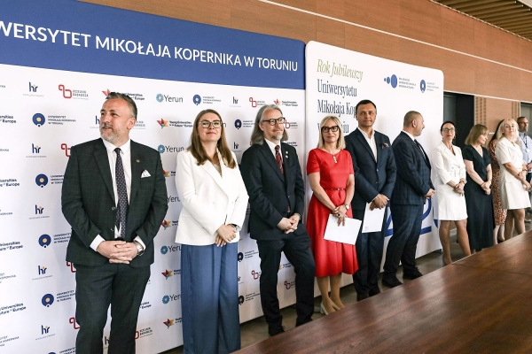 Kliknij, aby powiększyć zdjęcie.